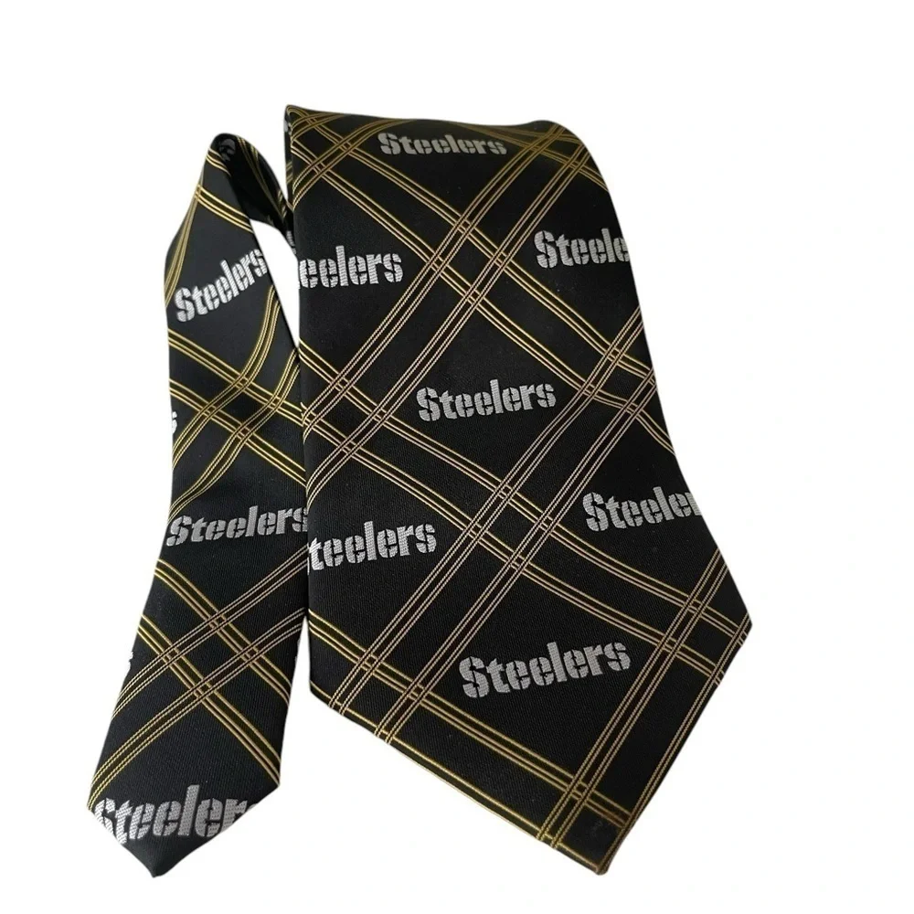 NFL Pittsburgh Steelers Men’s 100% Polyester Neck Tie Football  57 X 4 inches
